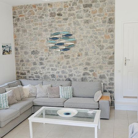 Skiathos Town House Экстерьер фото