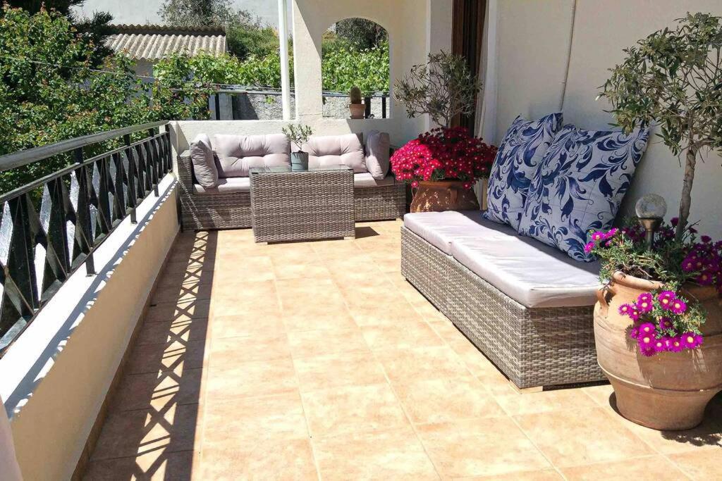 Skiathos Town House Экстерьер фото
