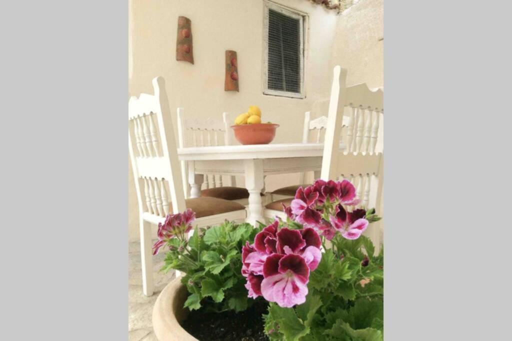 Skiathos Town House Экстерьер фото