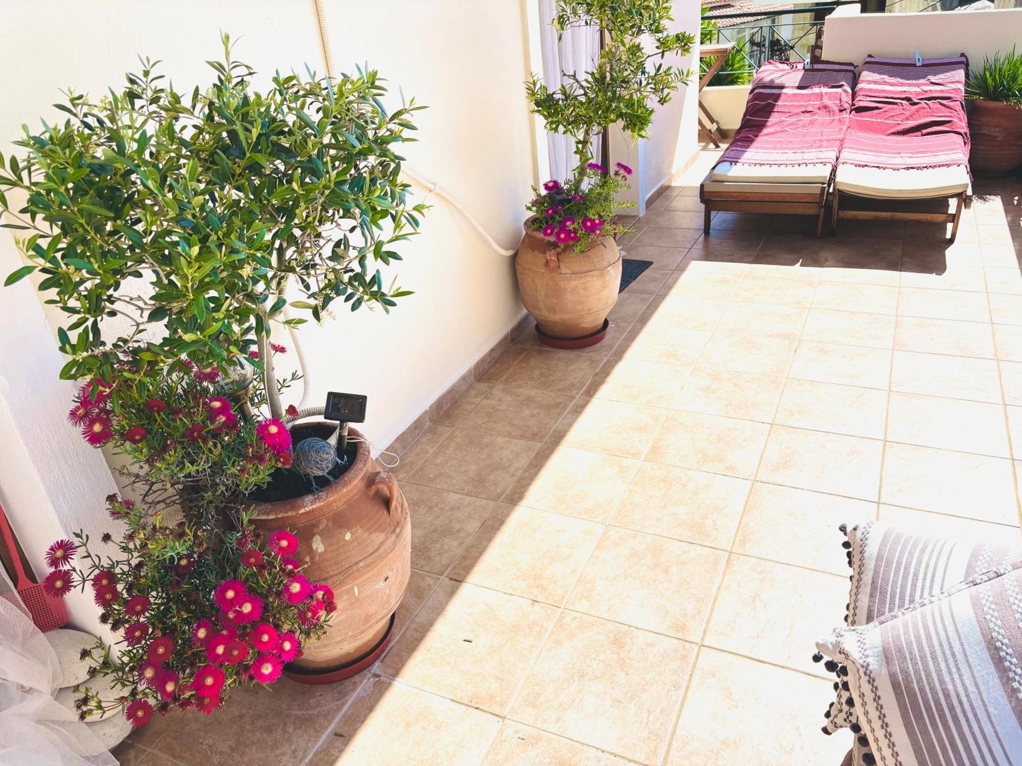 Skiathos Town House Экстерьер фото